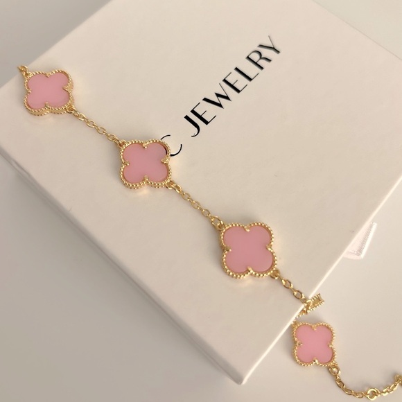 Last 2 ๐ฅ Hot Pink Clover Bracelet 5 Motif Double Sided Luxury Jewelry - Picture 4 of 9